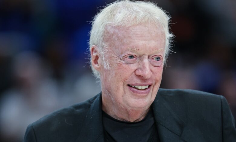 10 Billionaires Stepping Up to Fight Climate Change